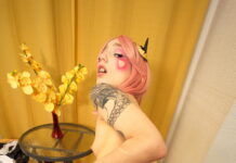 Tea Mint Is A Horny Gamer Girl Who Loves Cosplay Fucking