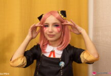 Tea Mint Is A Horny Gamer Girl Who Loves Cosplay Fucking