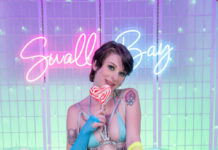 Kitty Covets Lollipop