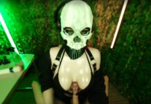 Call of Duty Ghost Femdom Strap-on XXX Parody