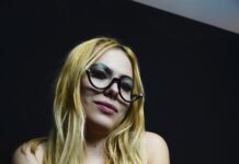 Glorious Times – Club Lobby Surprise