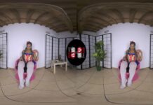 Stunning Ebony Babe Glorya Dressed Up As SnowWhite Loves Posing Her Feet And Playing With A Vibrator