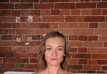 Milli Is Very Horny And Fucks A Giant Dildo