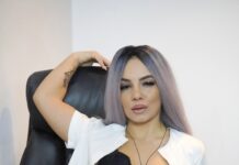 Still A Twisted Clinique