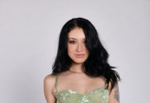 Stay in Raven’s Lane