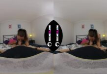 Lola Ash Sexy Milf Virtual Reality Blowjob