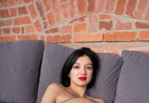 Madison Quinn Gives Herself A Double Penetration Orgasm