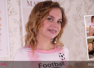 Braceface, Bella Grey, Loves Sucking On A Fat Cock