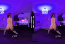 Late Night Striptease Dancer Lea Deep Glass Dildo Masturbation