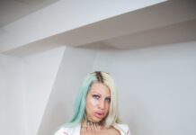 Sexual Healing – Nicole Barbie