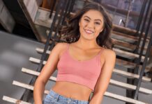 Intimate Blowjob with Kendra Spade