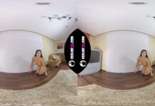 Aisedora 18yo School Student Poses Naked Casting 3D 180VR Backstage