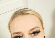 First Interracial Experience Of Busty Petite Doll Pretty Di In VR