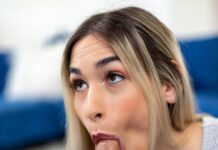 Petting Blowjob with Delilah Day