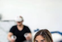 Petting Blowjob with Delilah Day