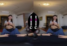 Dasha VR180 3D Blowjob Deep Throat Video