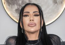 Elegance in Nylon Guided by JOI Bliss