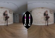 Virtual Reality Nude Photo Shoot Backstage With Babe Francheska