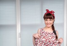 Polish Hottie Victoria Wet Pleases Her Grippy Pussy