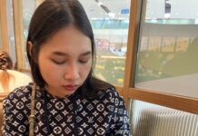 19yo Petite Beauty Wants To Become A Star