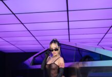 Glamorous Blowjob Orgy