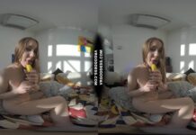 Teen Lika Eating And Masturbating With Bananas