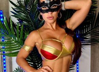 Wonder-Woman saves a guy with a broken cock