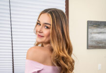 Della Needs A New Pair Of Shoes