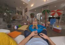 VR: Bathing in his Living Room