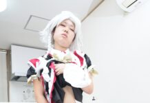 Anime Maid Eri Mizuno Destroys Her Pussy With A Long Dildo