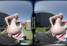 Pale Brille Fingering Herself Outdoors Under The Hot Sun With Oil