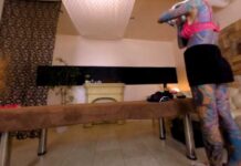 The Beautiful Woman With A Lot Of Tattoos Is Given An Relaxant And Fucked! 1/2