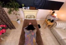 The Beautiful Woman With A Lot Of Tattoos Is Given An Relaxant And Fucked! 2/2