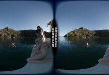 Triple Girls Nude Painting Art On A Yacht And Swimming In The Sea While On Vacation In Italy