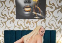 Crazy Vika Fucks Her Friend Because She’s A Warm Hearted Slut