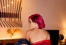 Arcane: Vi & Caitlyn (A Porn Parody)