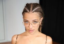 Blown Ego – Sandy Little