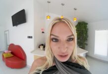 Stepfamily Sex – Big Tits Stepmom & Young Teen Stepdaughter Want Your 10 Inch Cock [Re-mastered]