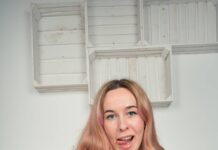 Marry Richi Is An Insatiable Nympho And Loves Long Things In Her Pussy