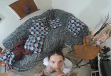 Tiny Schoolgirl – BJ Doggie