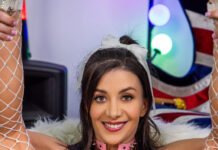 Keep On Cockin’ In The Free World