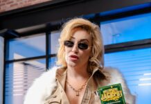 Epic Blowjob with Ryan Keely, and Hailey Rose