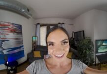 Battle Of Teenage Boobs – Temptation Never Felt So Right (Re-mastered)