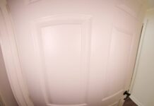 Caught in the Act, Threesome Temptation