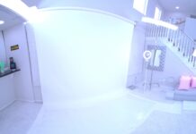 Hot Blonde Model fucked by Photographer by mistake