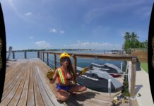 HOT construction worker wants to get drilled