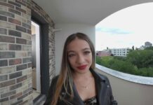 Sandy Little – The Hot Seducer