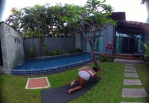 Thai Girl Hot and Sweaty Oil Workout