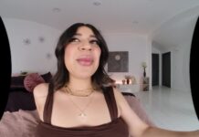 Up Close VR with Mila Milkshake