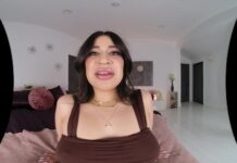 Up Close VR with Mila Milkshake